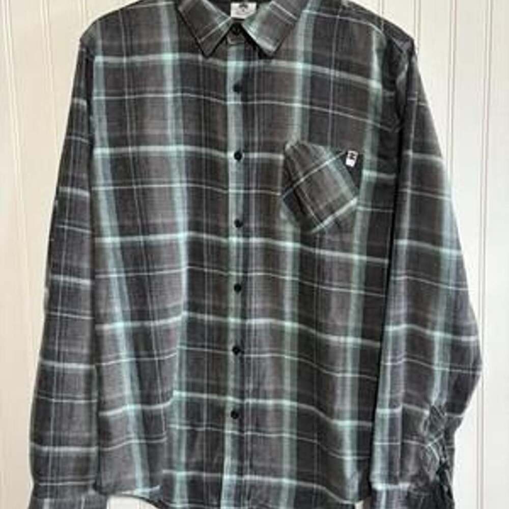 DC Shoes Men's Long Sleeve Button-Up Shirt Medium Gray Blue Plaid